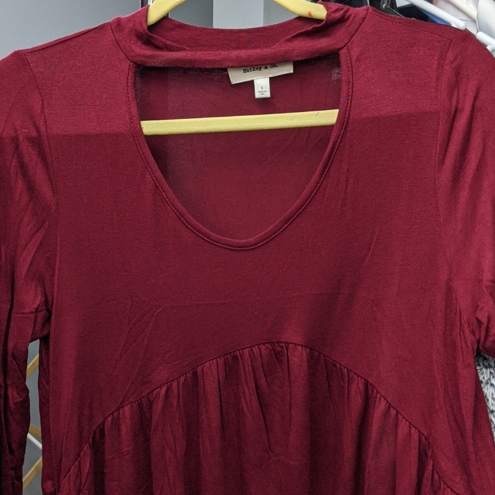 Long sleeve babydoll top.